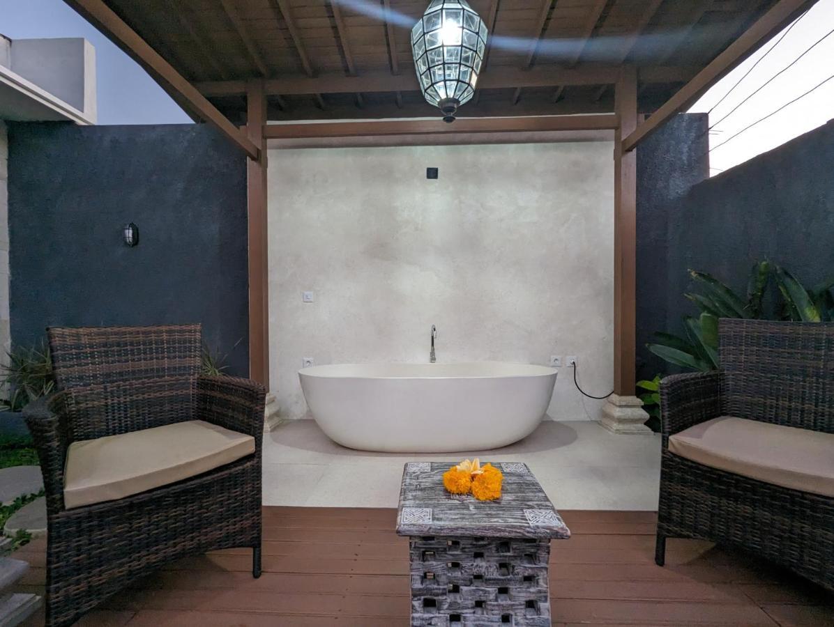 Villa Na-Na Ubud Εξωτερικό φωτογραφία